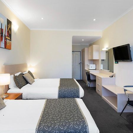 Adelaide Granada Motor Inn Dış mekan fotoğraf