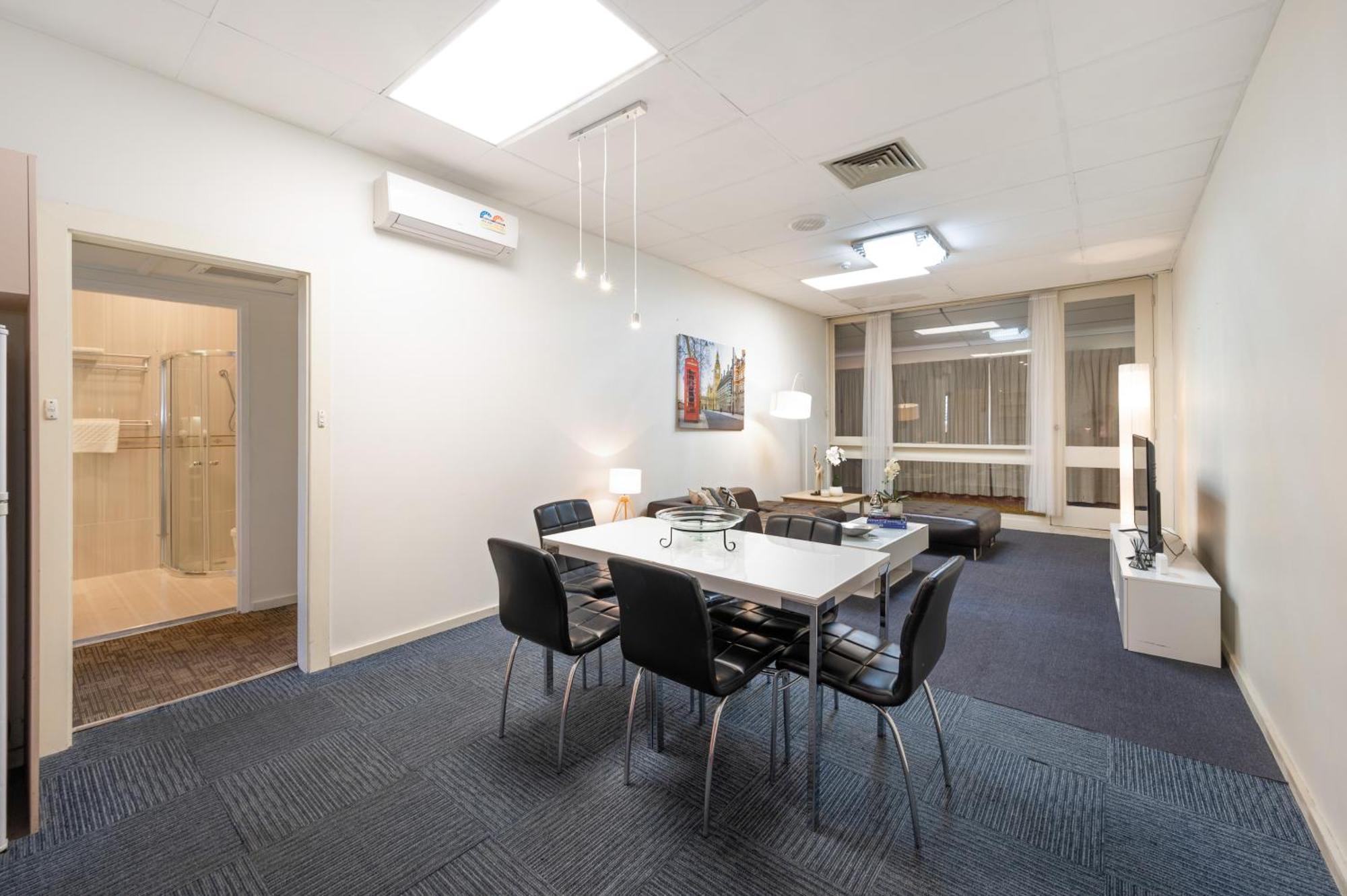 Adelaide Granada Motor Inn Dış mekan fotoğraf