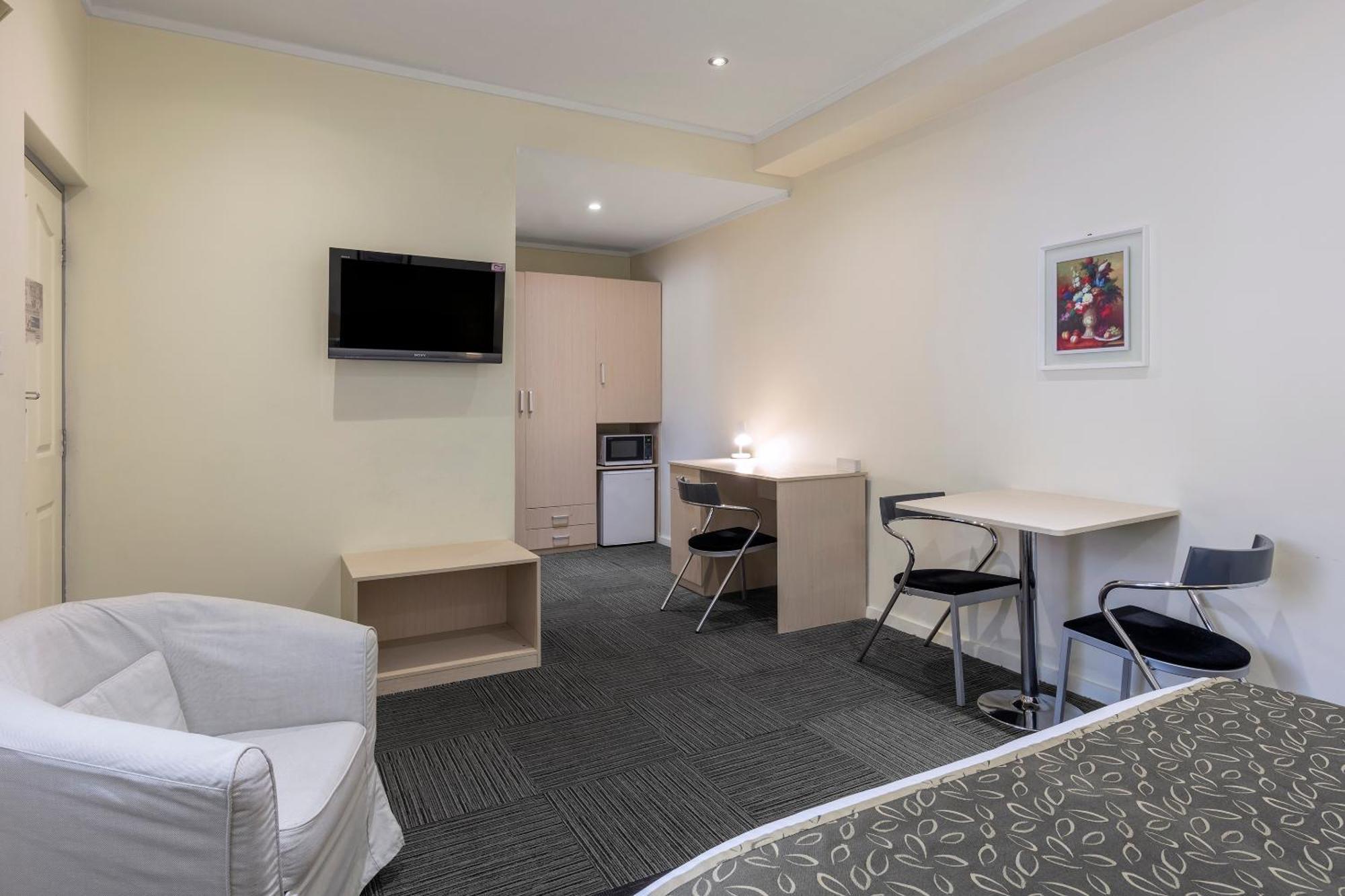 Adelaide Granada Motor Inn Dış mekan fotoğraf